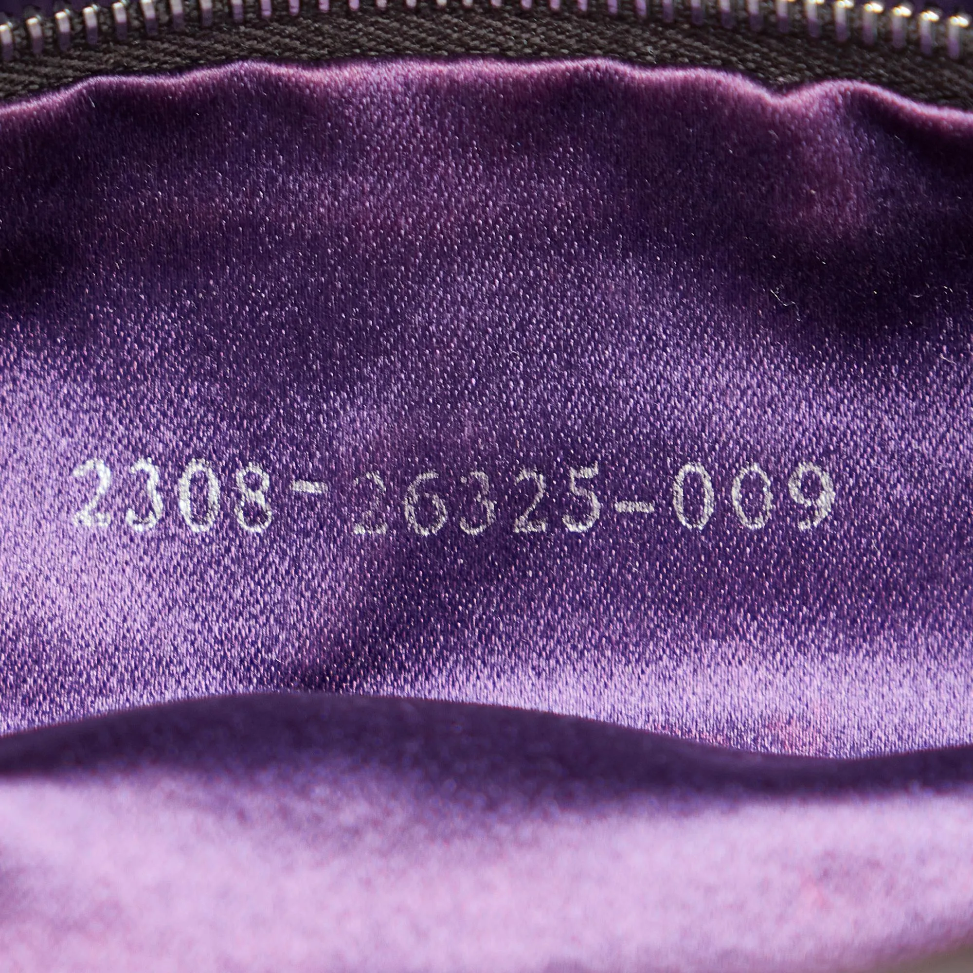 Fendi Leather Mamma Forever (SHG-sTUS2l)
